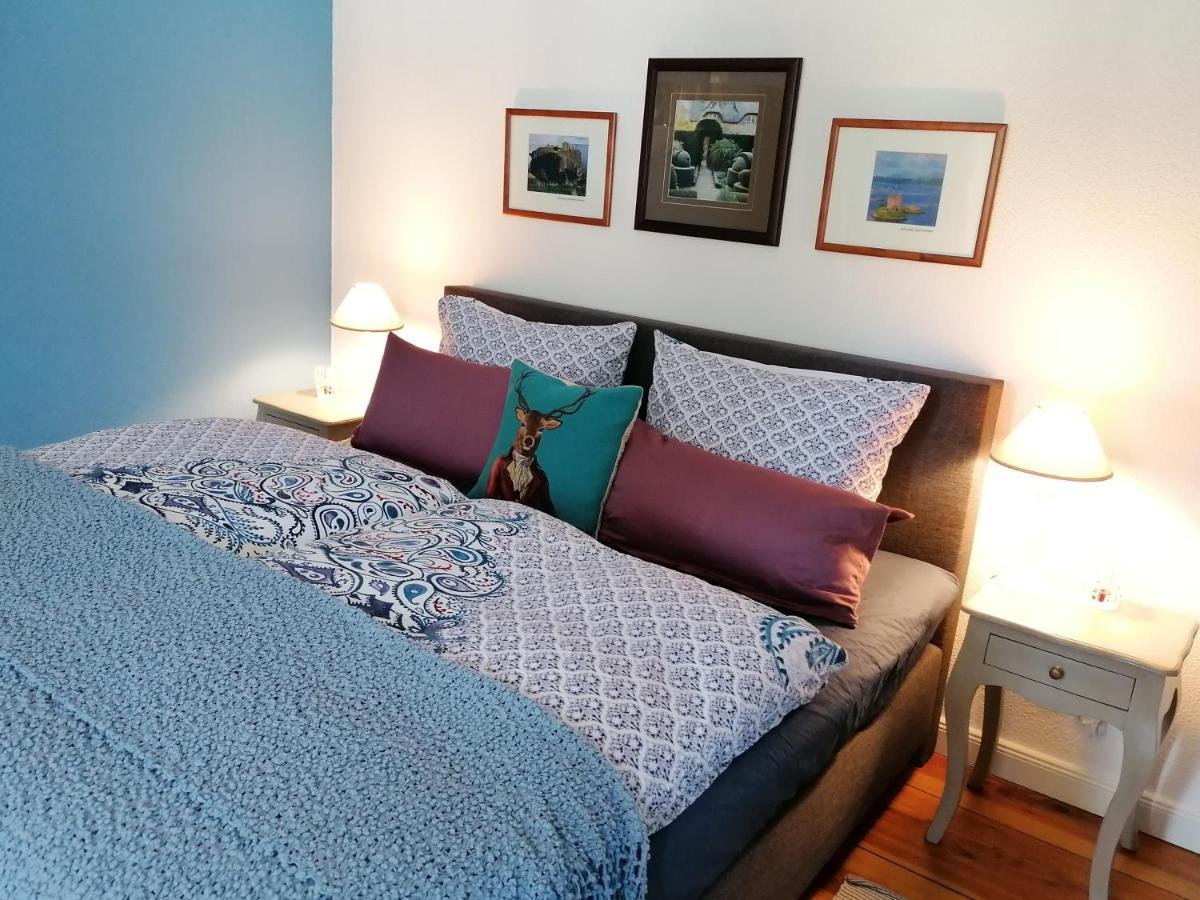 Bed&Breakfast Wagner "Im Alten Pfarrhaus" Neuruppin Bagian luar foto