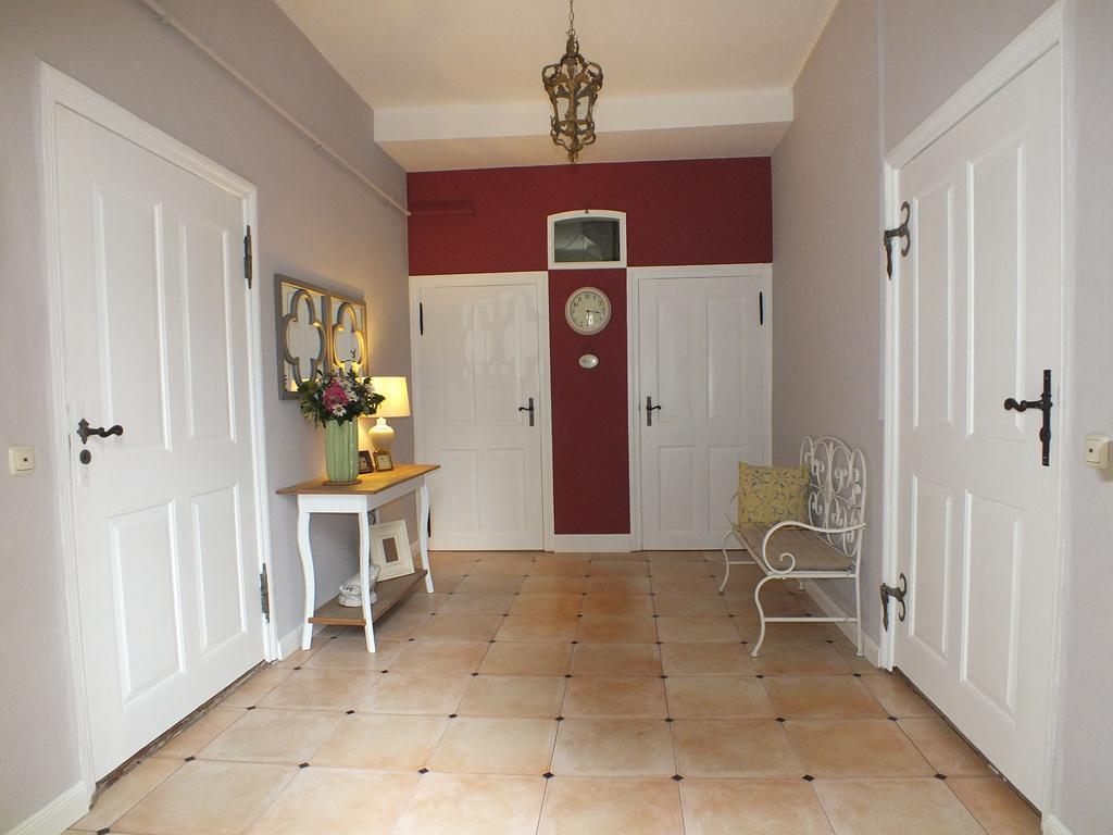 Bed&Breakfast Wagner "Im Alten Pfarrhaus" Neuruppin Bagian luar foto